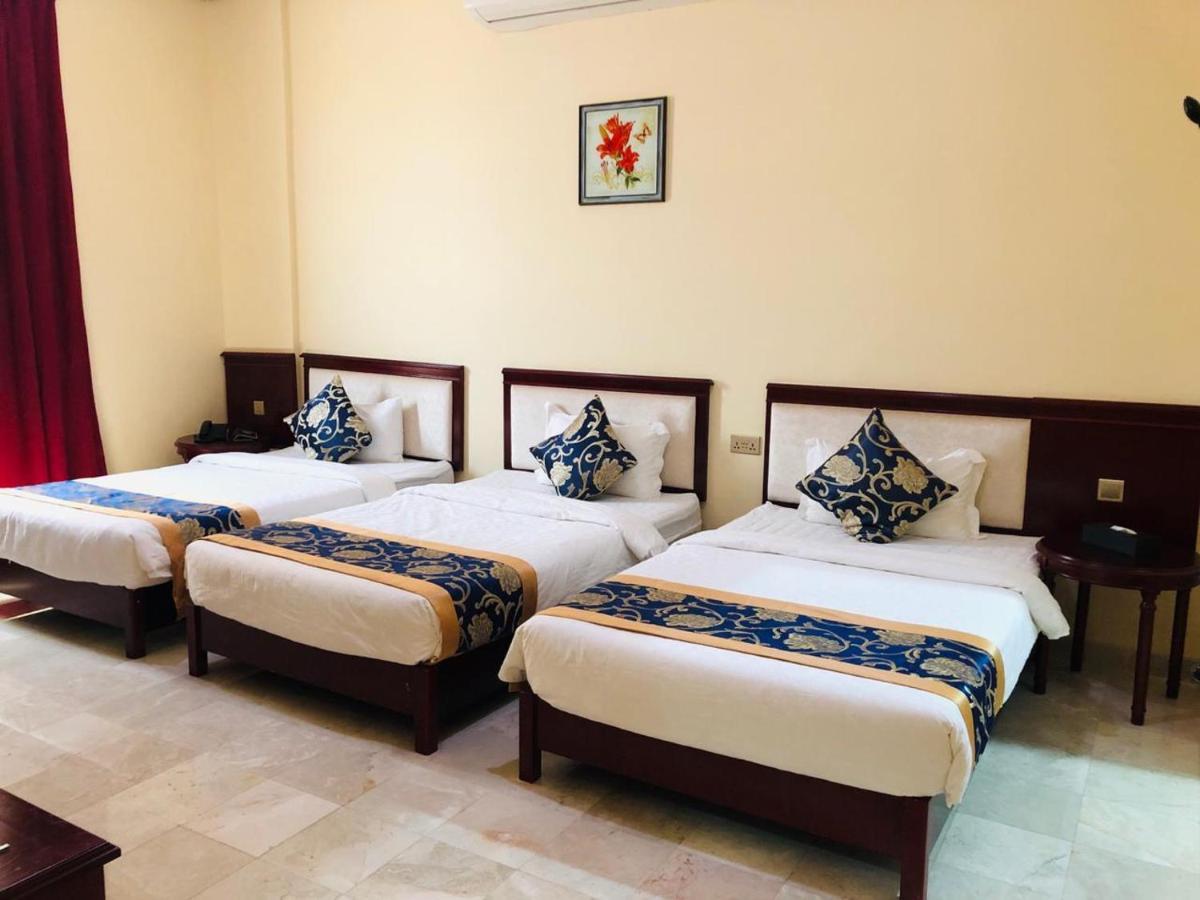 Farah Hotel Apartment Muskat Bagian luar foto